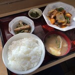 Sakaeshokudou - きまぐれ定食