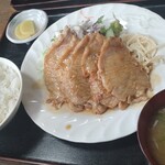 Oshokujidokoro Takumi - 生姜焼き定食600円