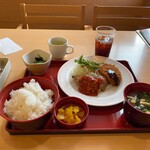 Joifuru - ★日替りランチ（チキンステーキ&ポテトコロッケ・ライス大盛無料・和膳変更・610円税込）ジョイカフェ（フリーパス無料）★