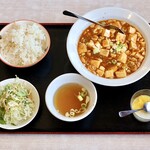 美味館 - 日替ランチ・麻婆豆腐