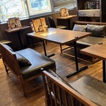 星乃珈琲店 - クッション付き席