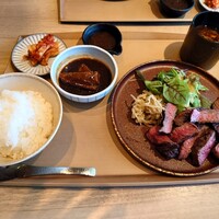 炭火焼肉 肉の匠 ひうち - 