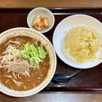 錦華楼 - ごまランチ（950円）