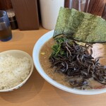 Iekei Ramen Kantetsuya - 