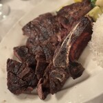 Hy's STEAKHOUSE - 