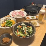 Mangarittsa Buta Shabu Shabu Tadakiti - 