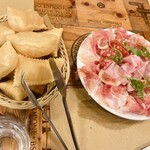 ピッツェリア パーレンテッシ - 