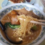 中国ラーメン彩龍 - 麺、いい味。