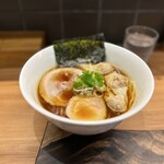 らぁ麺や ふぢとら  - ワンタン醤油ラーメン