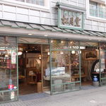 松月堂 - 店入口