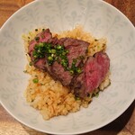 銀座響ブッフ - ミニステーキ丼を作ってくださいました