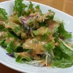 フォークダンス - 相棒はトマトミートソースにはトマトドレッシング　2013.11