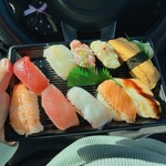 小僧寿し - 握り10貫
