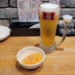 Gyouza Shourompou Fuupao Sakaba - お通しと生ビール