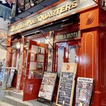 BRITISH PUB QUARTERS - 