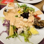 Shangri-La's Far Eastern Plaza Hotel - 