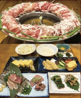 Hakata Teppanyaki Niku Domannaka - 黒豚あご出汁鍋コース