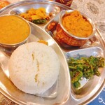 インド・ネパールレストラン プルナディープ ユーカリが丘店 - 