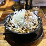 平太周 味庵 - ・爆盛油脂麺 200g 1,000円/税込
・ネギ 200円/税込