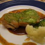 レストランププ - この日のメーンは若鶏のバター風味香味焼き