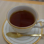 レストランププ - 食後の紅茶