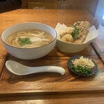 讃岐うどん　志成 - 