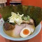 ラーメン よし家 - 