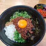 豚骨ラーメンとまぜそば 池めん - 料理写真: