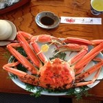 民宿旅館 小林 - 大きすぎるカニ！
