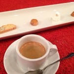 D'ORO - 13.11月　エスプレッソ、小菓子