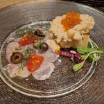 Trattoria MUTSUMI - 千葉で揚がった鱸のカルパッチョ