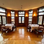 中禅寺金谷ホテル - ダイニング(写真は朝の風景です)