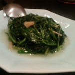 ディンディン　空心菜と干し貝柱の炒めもの