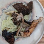 La Stalla - キャベツと茸に興味が湧きすぎて、写真を撮り忘れそうでした