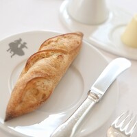 ドミニク・ブシェ トーキョー - 