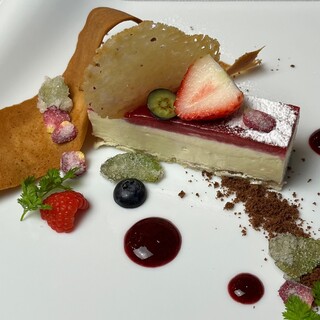 夜景の見えるレストラン YOUR TABLE_0