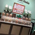 Honolulu Cookie Company Hilton Hawaiian Village - 