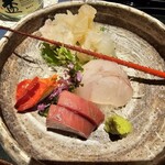 すずめのお宿 - 刺身（伊勢海老、本鮪、ヒラメ）