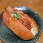 ブーランジェリーNARUI - 炙りチキンのおろしソース￥１６８