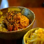 クワランカ カフェ - 豚の角煮のせ高菜ご飯（サラダ付き）