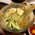 炭火焼肉　じもんじゅ - 冷麺