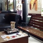 小川珈琲 - ここは席ではなく待合スペースです