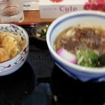 あ・うん - 肉うどんとミニ天丼