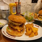 BurgerCafe honohono - ホノホノバーガー