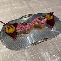 ベージュ アラン・デュカス 東京 - 