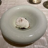 ベージュ アラン・デュカス 東京 - 