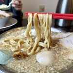 成龍 - 中華そば(ラーメン) 850円＋味玉 100円