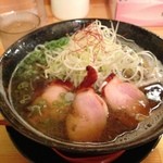 中村商店 - 紀州鴨と煮干の醤油らーめん