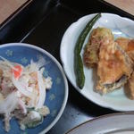 あほだら亭 - ポテトサラダとてんぷら（こちらは冷めてます）