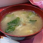 レバニラや金太郎 - たっぷり白菜となめこのお味噌汁